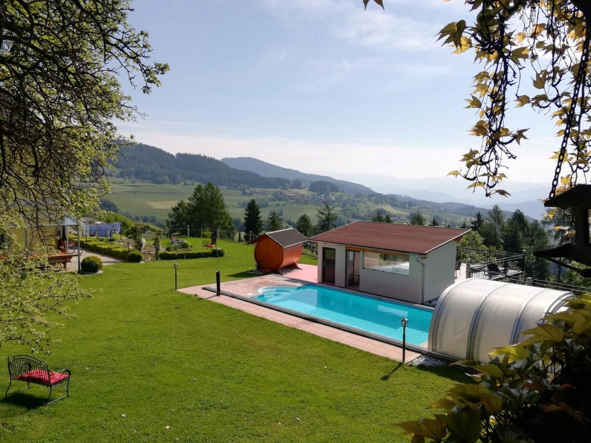 Erlebnisbauernhof Steinerhof In Kaernten Liebenfels Экстерьер фото